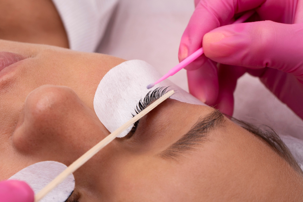 Eyelash Extensions-img